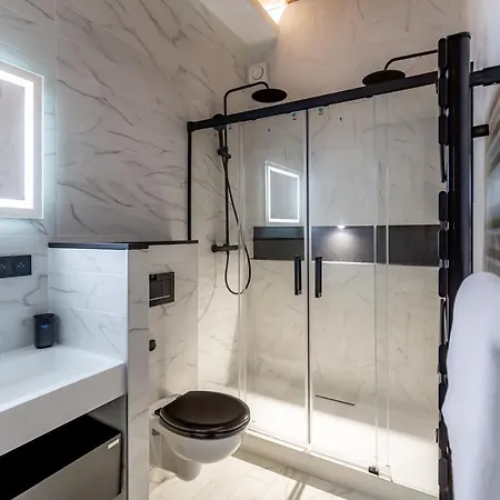 Apartment Sweet Leone Jacuzzi Place Terreaux